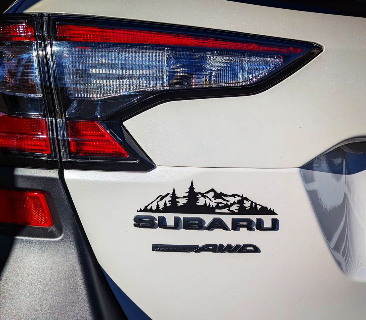 Mountain Badge Decal